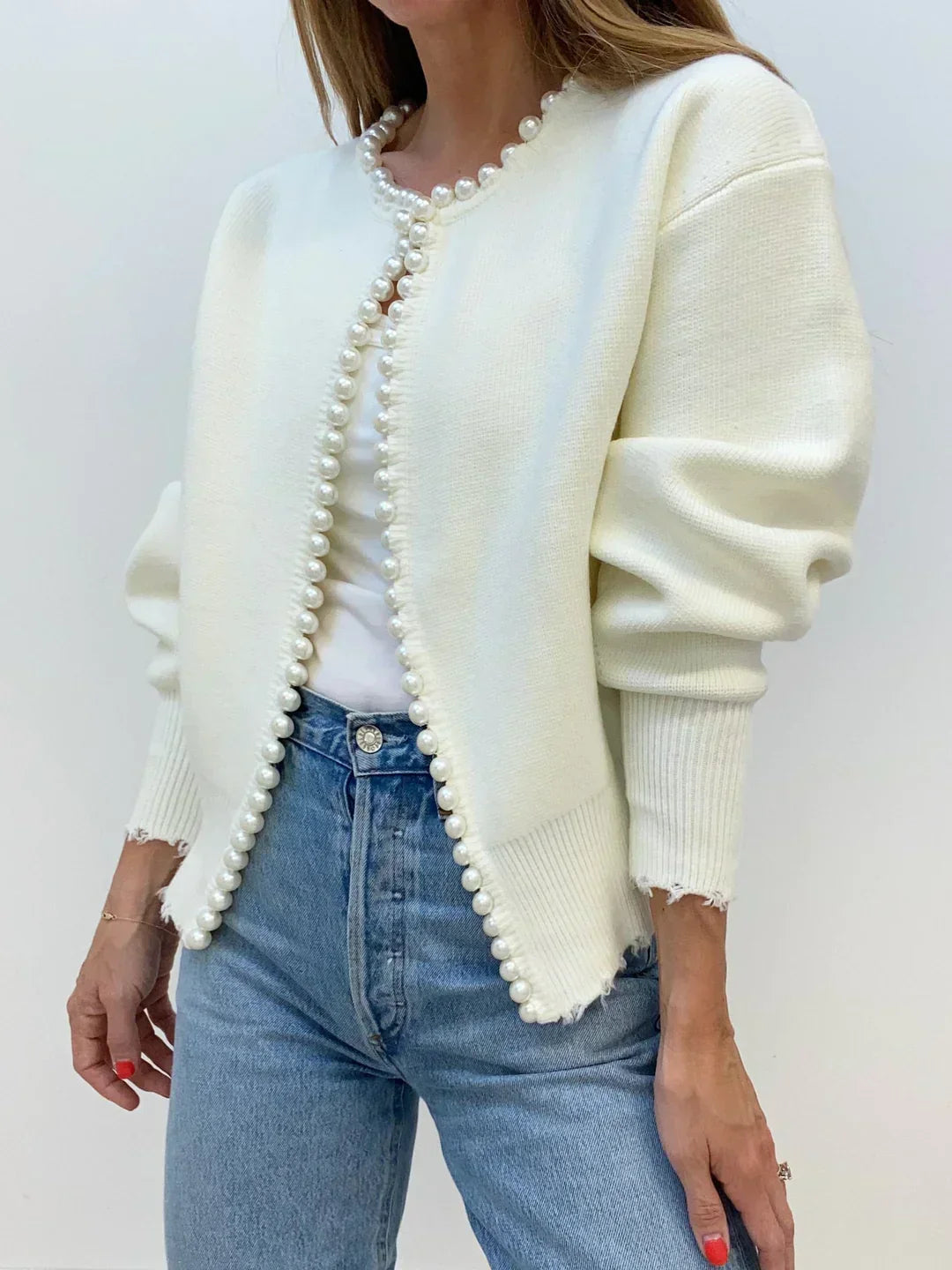 Scalloped-Edge Knit Cardigan | Soft & Stylish | Elegant Layering Piece